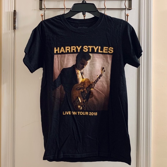 1D Tops - Harry Styles Live on Tour Shirt - Small